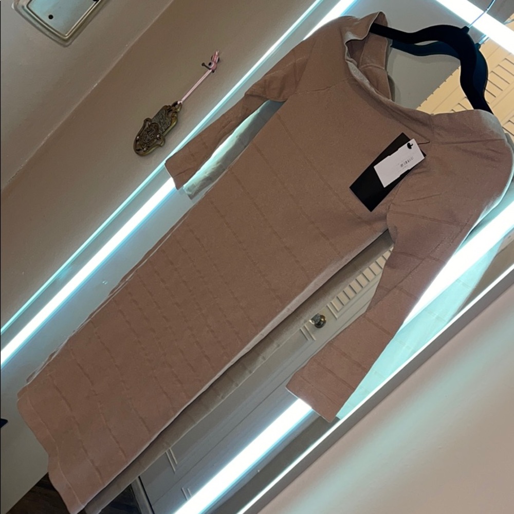 Off the shoulder body-con mini dress